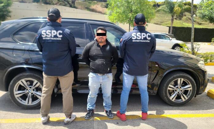 Captura-SSPC-a-El-Veterano-uno-de-los-10-profugos-mas-buscados-del-FBI-quadratin-foto-sspc-w