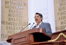 DIPUTADO HIZO LA CHAMBA DEL GOBIERNO; ENVÍA A LABORATORIO MUESTRAS DE AGUA CONTAMINADA EN TLALPAN