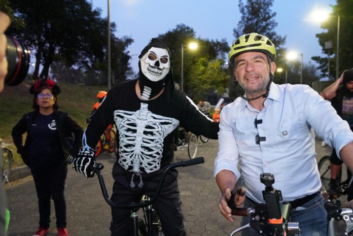 WhatsApp Image 2025-10-31 at 23.11.39