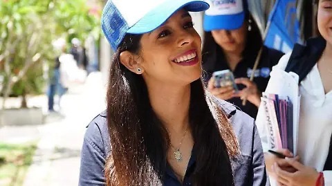 6b8788e3-1aa6-476d-afd2-7e1037b3c179