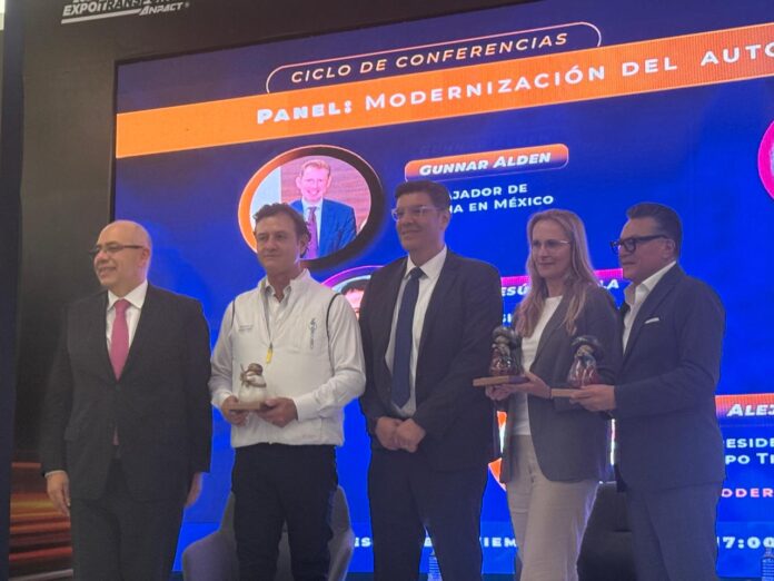 WhatsApp Image 2025-11-18 at 08.49.15