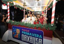 En presencia de 20 mil asistentes, Irma Bolaños y Salomón Jara inauguran el Festival Navideño que fortalece lazos familiares