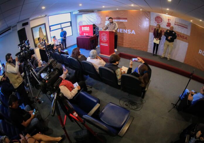 WhatsApp Image 2025-12-03 at 22.54.38