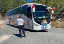 Refuerza Policía Vial Estatal seguridad de personas peregrinas rumbo al Santuario de la Virgen de Juquila