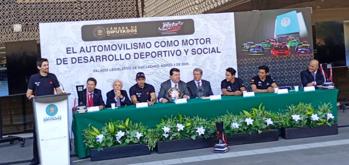 Diputado Pedro Haces inaugura en San Lázaro “el automovilismo como motor del desarrollo deportivo y social”