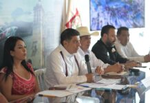 Encabeza Salomón Jara vuelo inaugural Tuxtla-Huatulco, impulso al desarrollo del sur del país