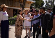 El gobierno capitalino rehabilitó los embarcaderos Nuevo Nativitas, Las Flores y Zacapa, interviniendo 19 mil metros cuadrados y reconstruyendo 88 locales comerciales