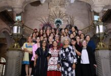 ENTREGA CLARA BRUGADA LLAVES DE LA CIUDAD A LA POLÍTICA Y ACTIVISTA FEMINISTA ANGELA DAVIS; RECONOCE SU HISTÓRICA LUCHA CONTRA EL RACISMO Y LA OPRESIÓN