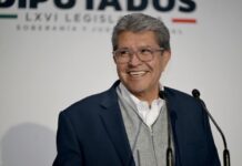 Informa Ricardo Monreal que el 30 de agosto el Grupo Parlamentario de Morena realizará su reunión plenaria