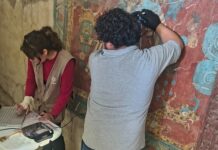 EL INAH EVALÚA Y MONITOREA LAS PINTURAS MURALES DE CACAXTLA