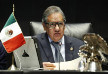 Con minuto de silencio honran en el Senado el legado musical y social de Gabino Palomares