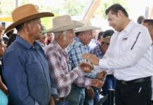 El Gobierno Estatal acerca obra comunitaria y apoyos al campo para transformar comunidades poblanas.