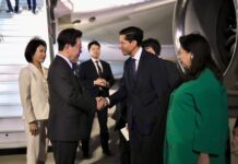 RECIBE EL CANCILLER VELASCO AL PRESIDENTE DE COREA Y A SU ESPOSA