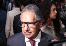 Prevé Higinio Martínez que reforma para impedir doble nacionalidad en gubernaturas y Presidencia esté lista este mes