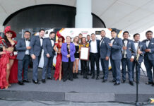 Reconocen en el Senado 71 años de trayectoria de la Sonora Santanera de Carlos Colorado